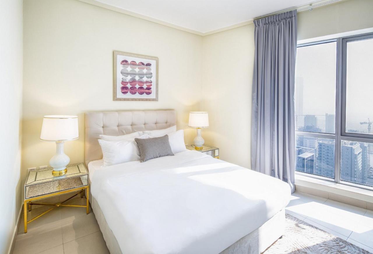 Nasma Luxury Stays - Fantastic Burj Khalifa View From This Fancy Condo Dubái Exterior foto